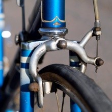 Stangenbremse oder Seilzug? Bremstechnik an DDR-Rädern